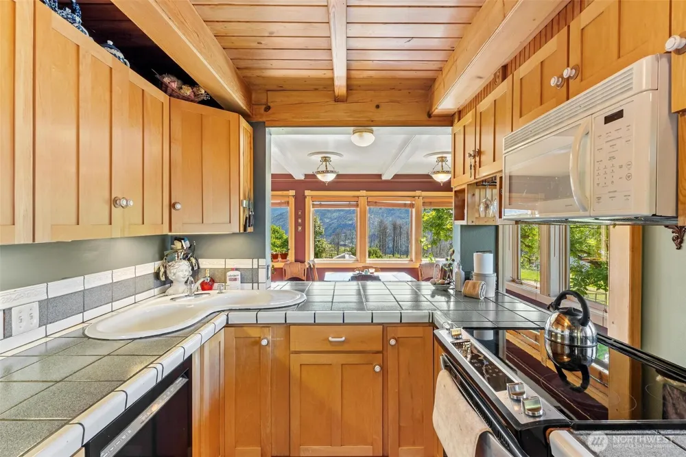 Address Not Shown Winthrop, WA 98862
