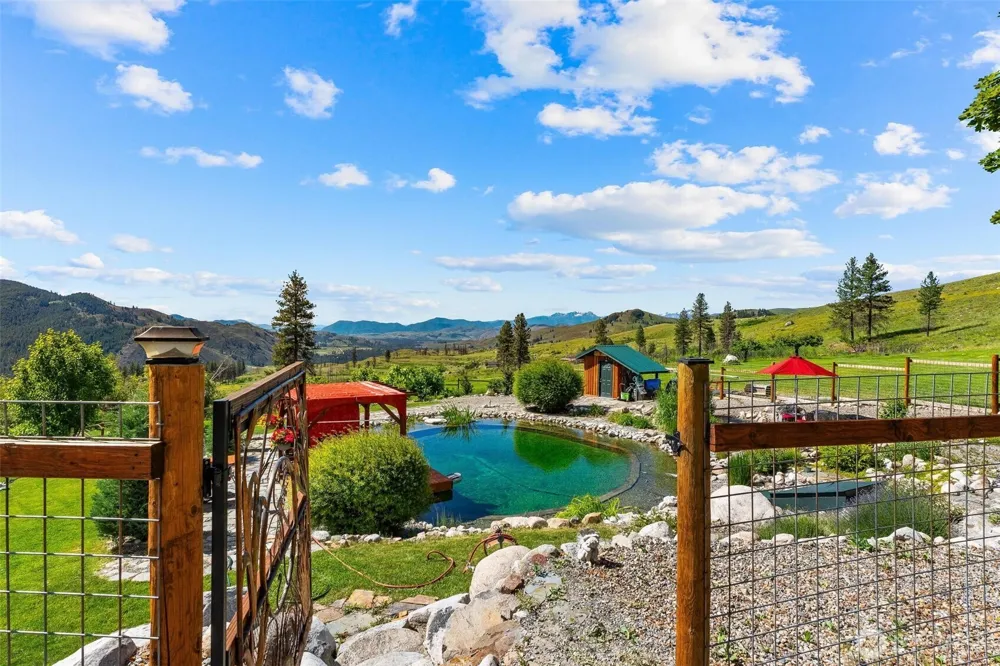 Address Not Shown Winthrop, WA 98862