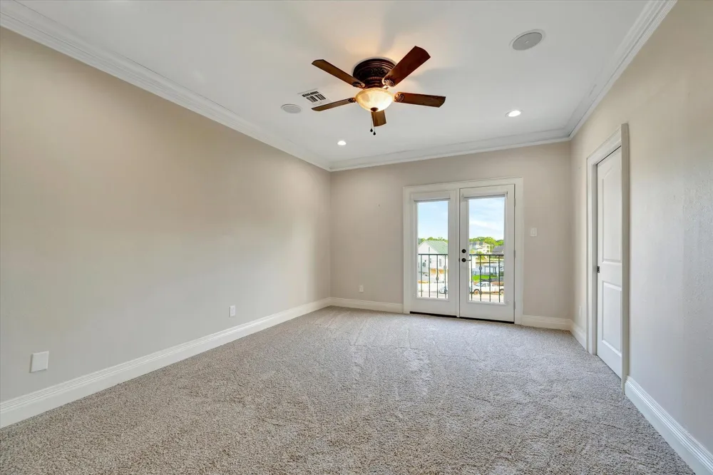 2240 Marina Way Kemah, TX 77565