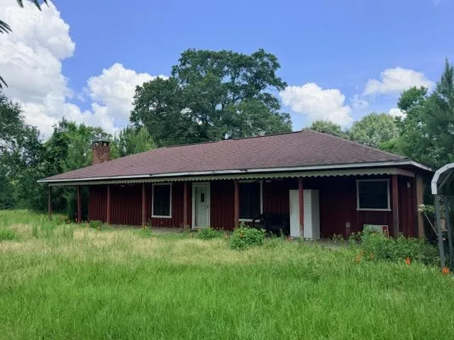 2830 Fm 1943 Rd W Warren, TX 77664