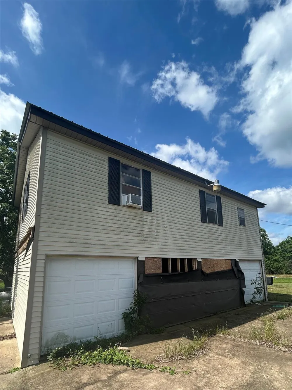 2307 Tuttle Street Rock Island, TX 77470