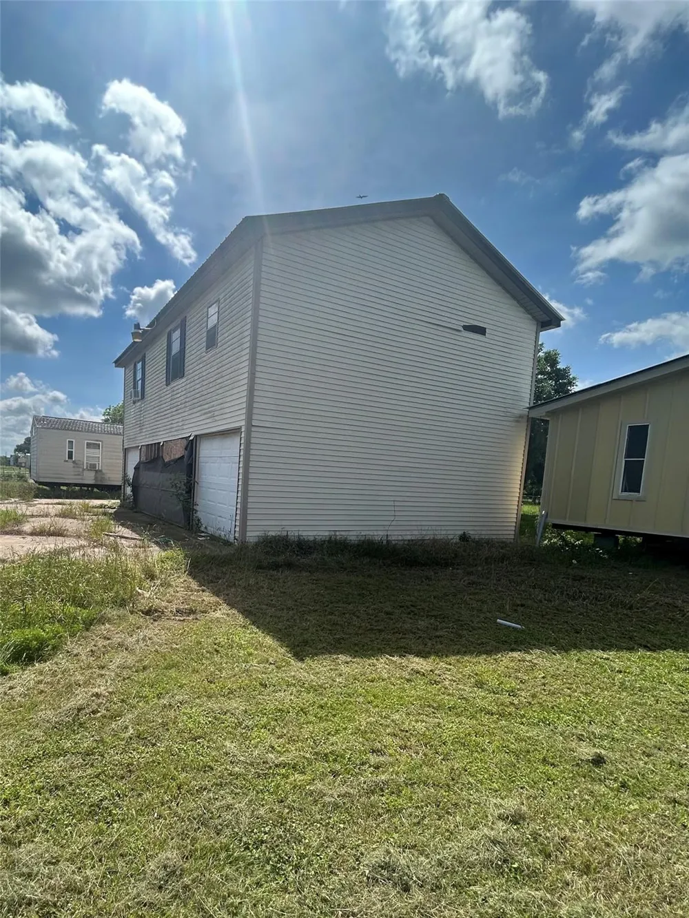2307 Tuttle Street Rock Island, TX 77470