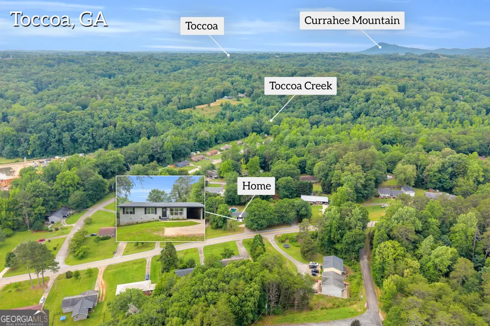 372 Scenic DR Toccoa, GA 30577