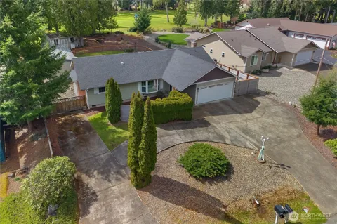 831 E Saint Andrews Drive