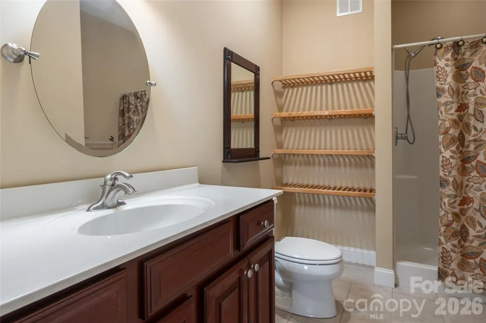 33 Bridle Path Drive Barnardsville, NC 28709
