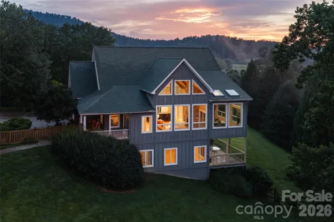 33 Bridle Path Drive