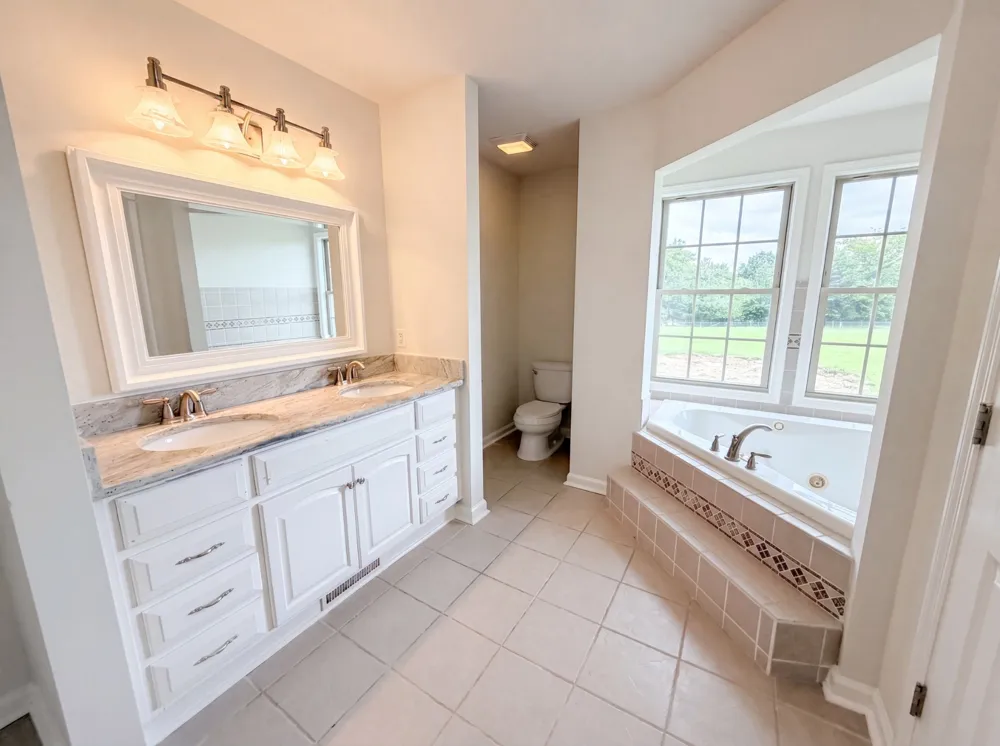4523 Atkins Rd Cedar Hill, TN 37032