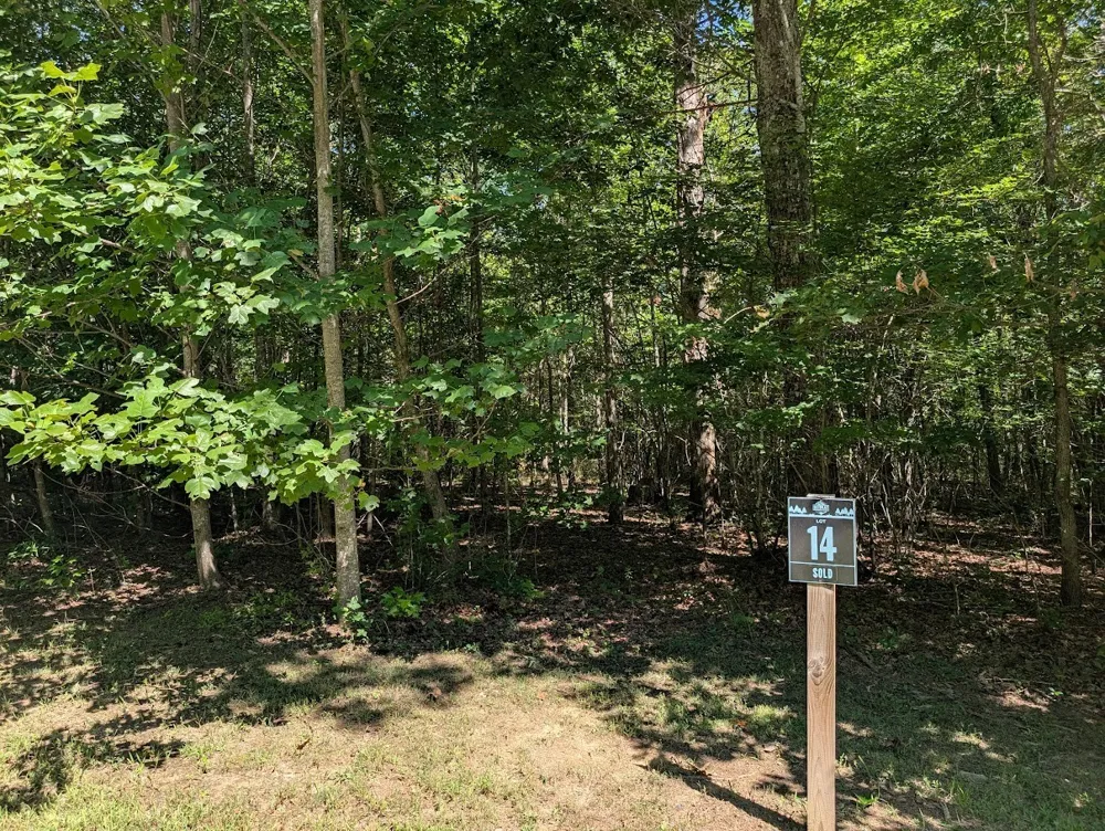 140 Sunset Bluff Way Monteagle, TN 37356