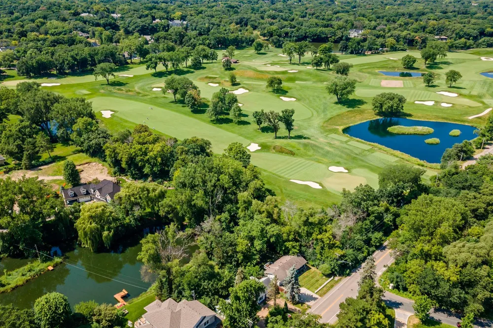 5801x Interlachen Boulevard Edina, MN 55436