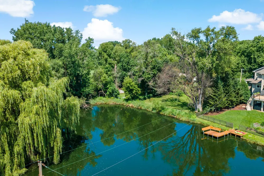 5801x Interlachen Boulevard Edina, MN 55436