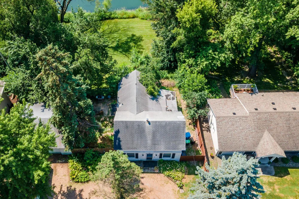 5801x Interlachen Boulevard Edina, MN 55436