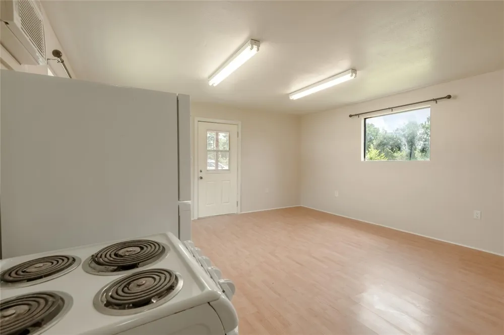 2094 S Robb Street Trinity, TX 75862