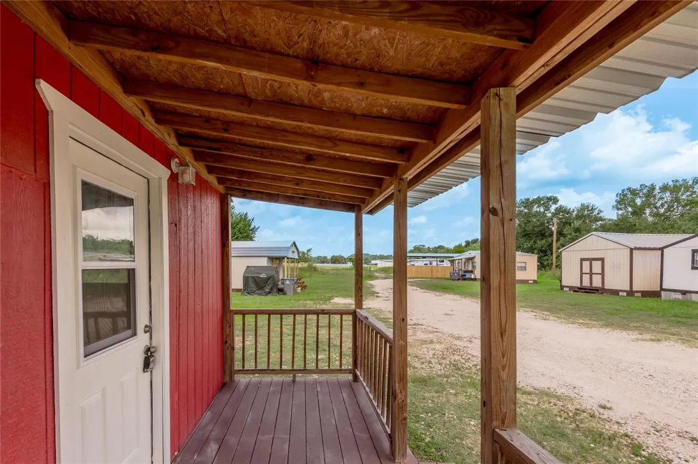 2094 S Robb Street Trinity, TX 75862