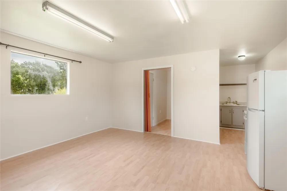 2094 S Robb Street Trinity, TX 75862