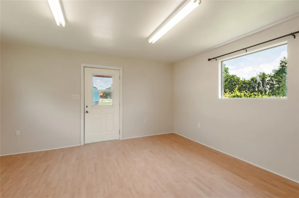 2094 S Robb Street Trinity, TX 75862