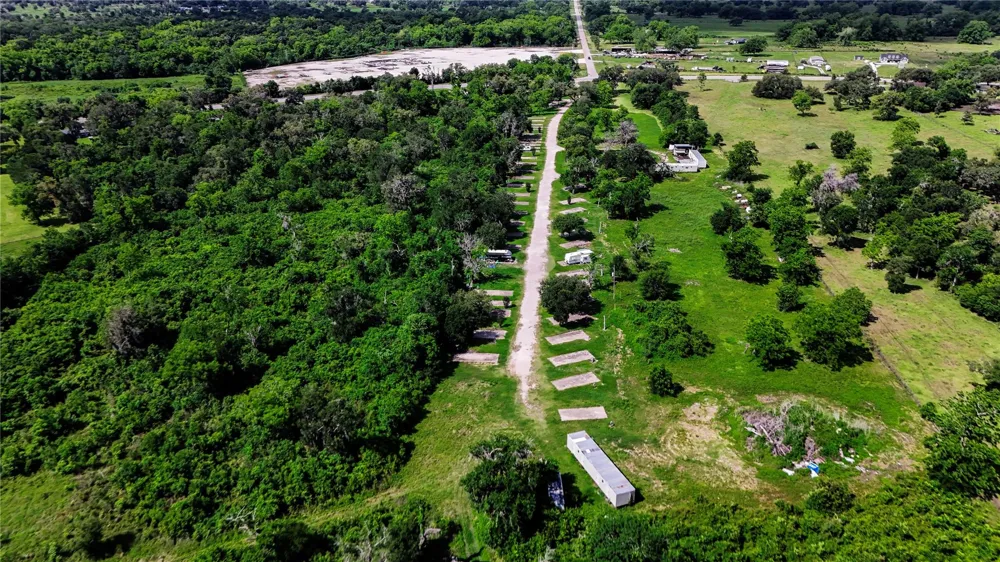 9339 Fm 524 Road Sweeny, TX 77480