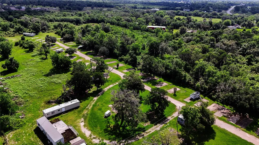 9339 Fm 524 Road Sweeny, TX 77480