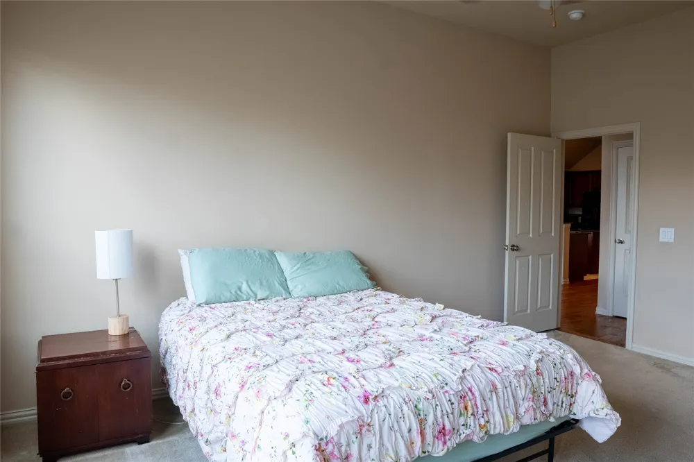 6956 Alcala Grand Prairie, TX 75054