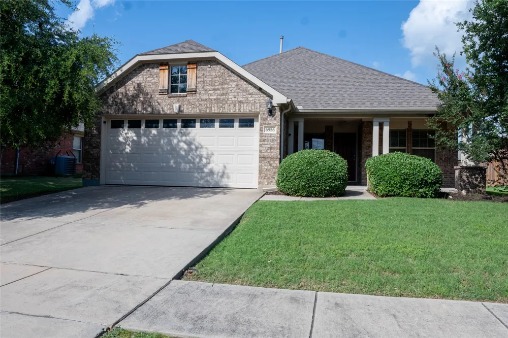 6956 Alcala Grand Prairie, TX 75054