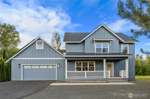 1603 W Dry Creek