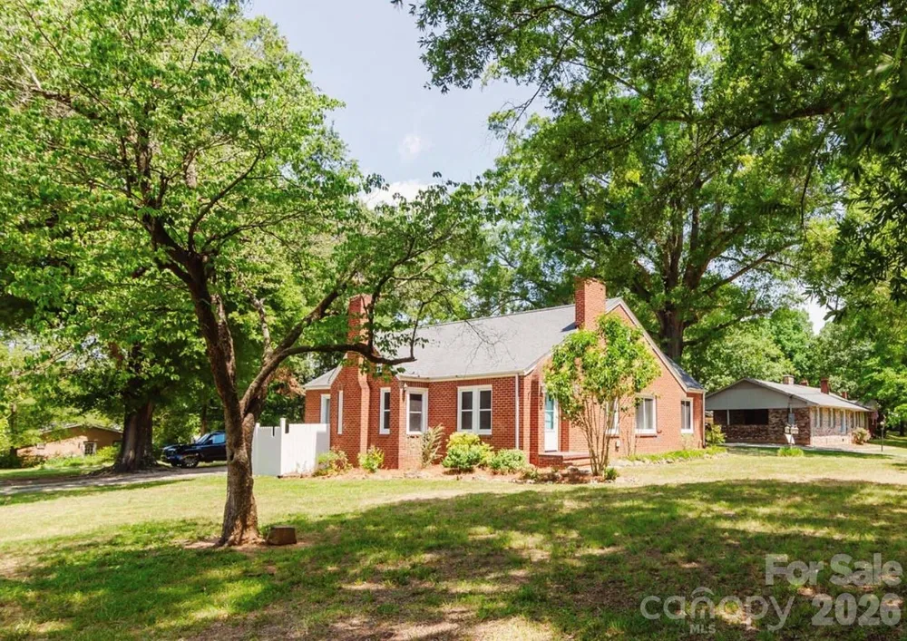 307 E 2nd Street Oakboro, NC 28129