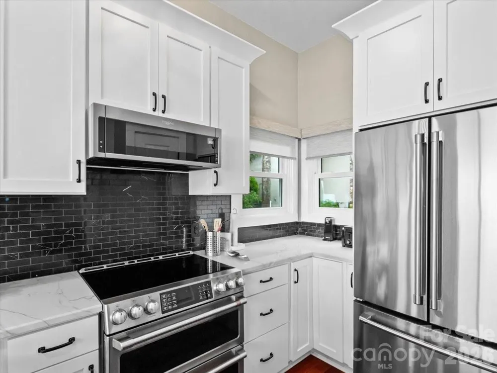 30 Club Villa Court #B2 Burnsville, NC 28714
