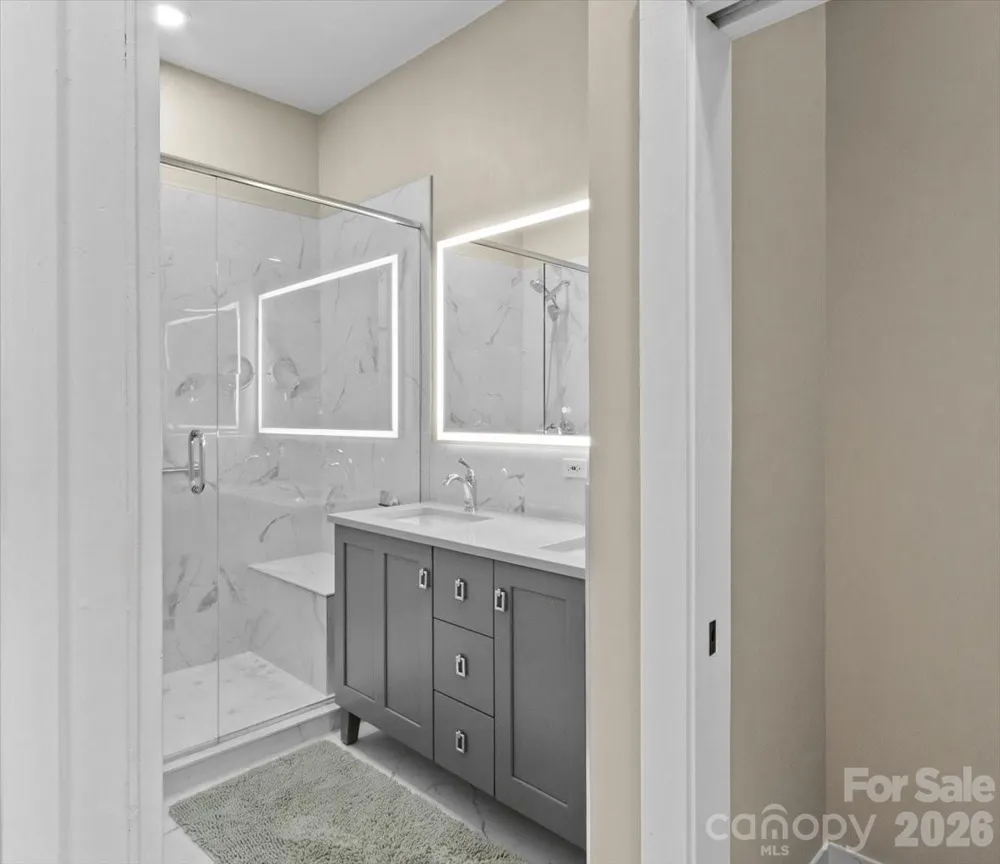 30 Club Villa Court #B2 Burnsville, NC 28714