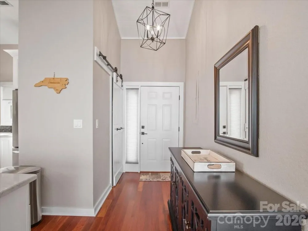 30 Club Villa Court #B2 Burnsville, NC 28714