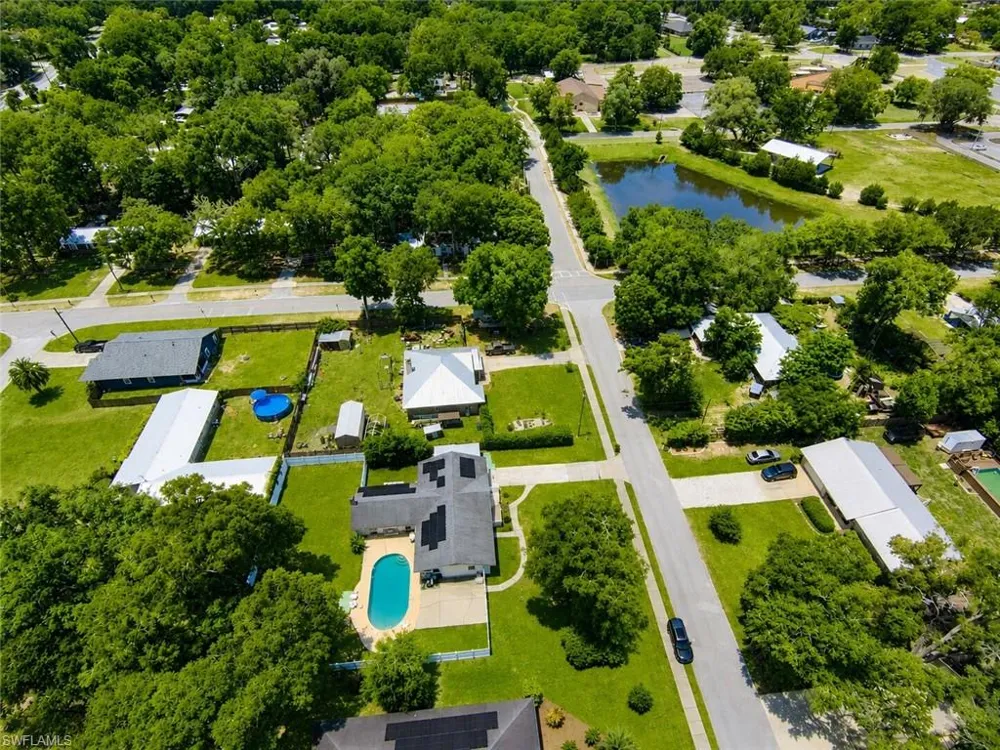 655 SW Pointview Road Keystone Heights, FL 32656