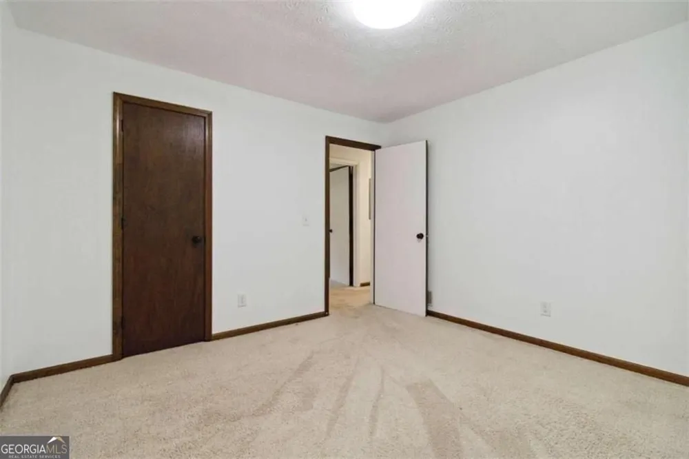 3040 Land RD Alpharetta, GA 30004