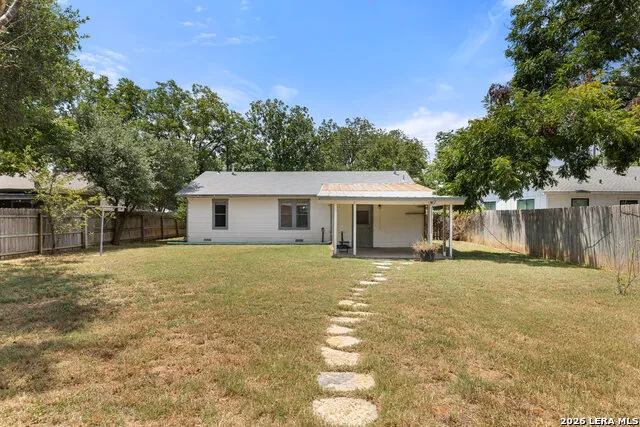 106 W Mulberry Fredericksburg, TX 78624