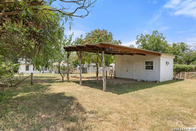 106 W Mulberry Fredericksburg, TX 78624