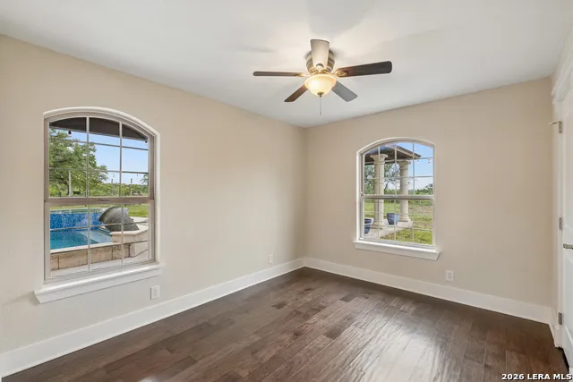 741 County Road 351 Hondo, TX 78861