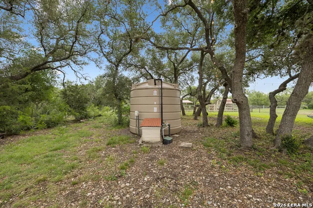741 County Road 351 Hondo, TX 78861