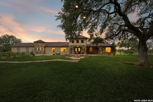 741 County Road 351 Hondo, TX 78861