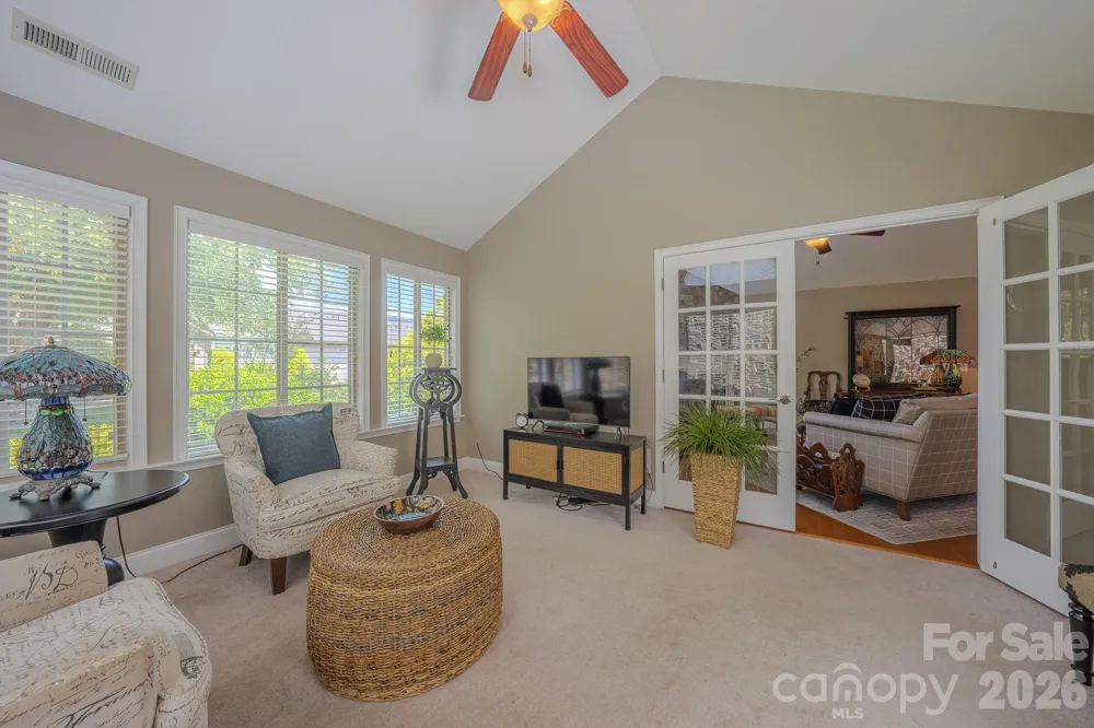 52 Mountain Meadow Circle Weaverville, NC 28787