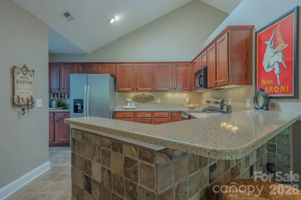 52 Mountain Meadow Circle Weaverville, NC 28787