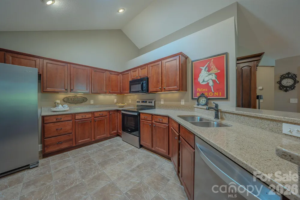 52 Mountain Meadow Circle Weaverville, NC 28787