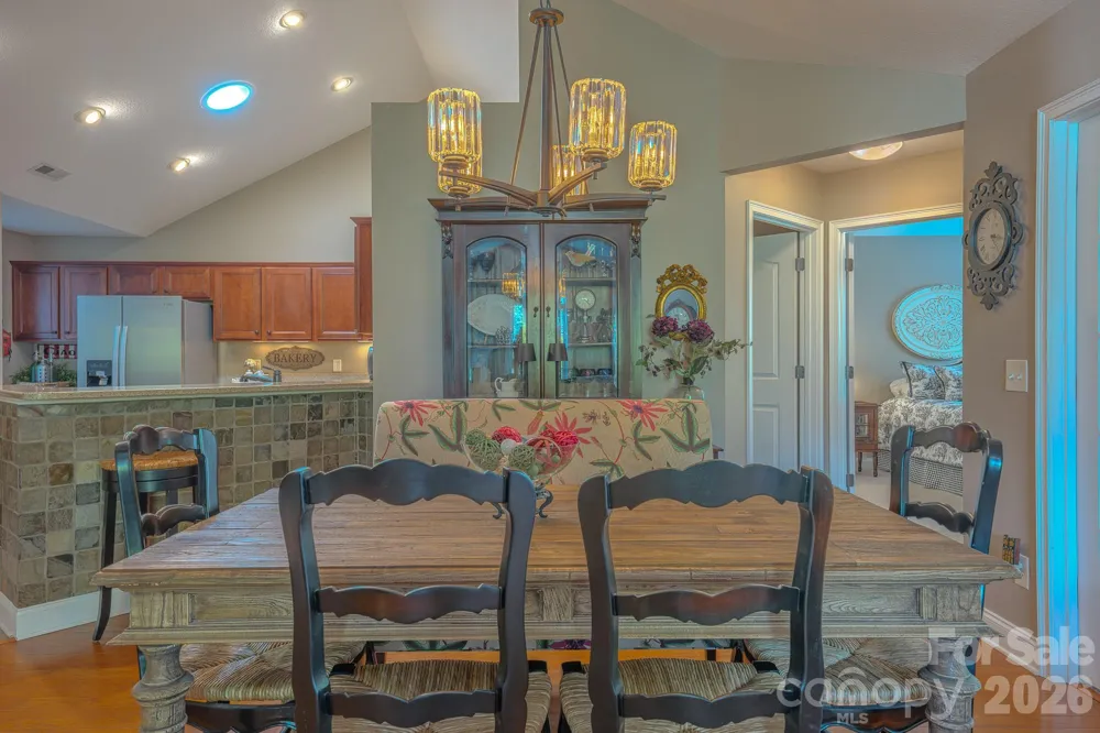 52 Mountain Meadow Circle Weaverville, NC 28787