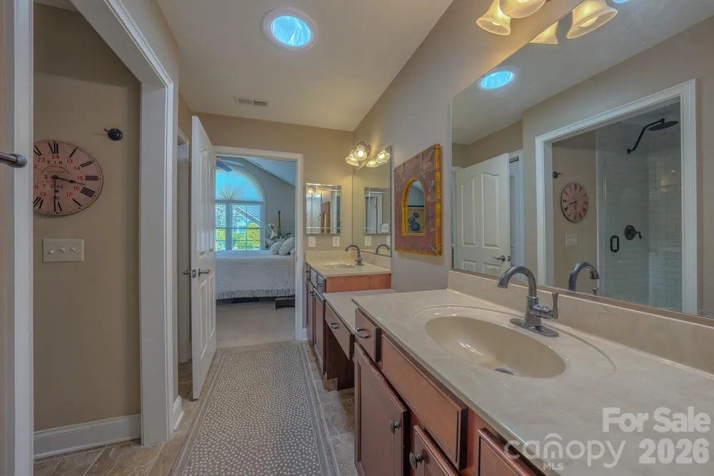 52 Mountain Meadow Circle Weaverville, NC 28787