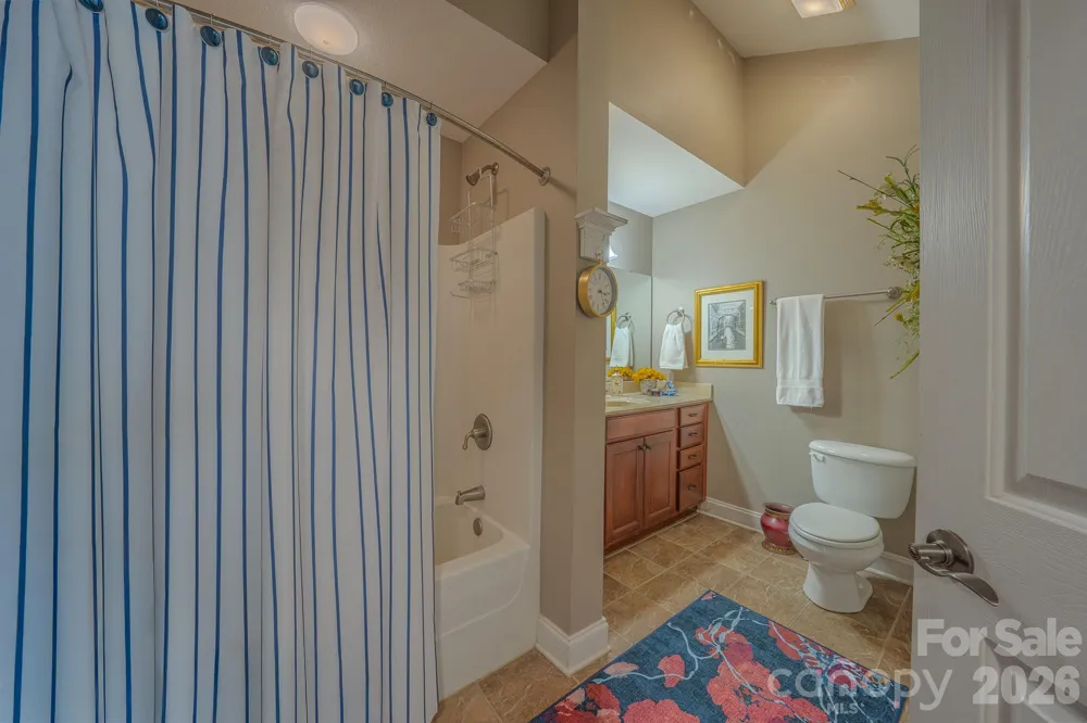 52 Mountain Meadow Circle Weaverville, NC 28787