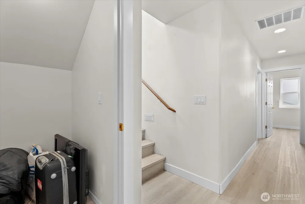 9100 189 Avenue Ct E Bonney Lake, WA 98381