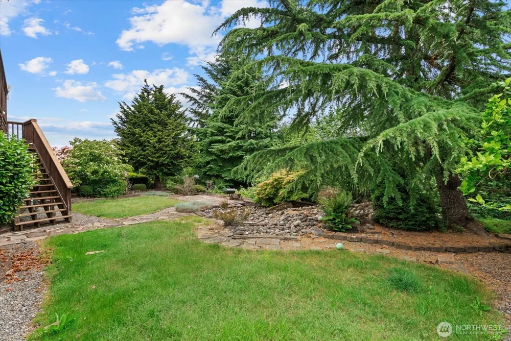 9100 189 Avenue Ct E Bonney Lake, WA 98381