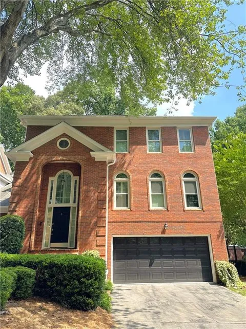 7155 Roswell Road #3
