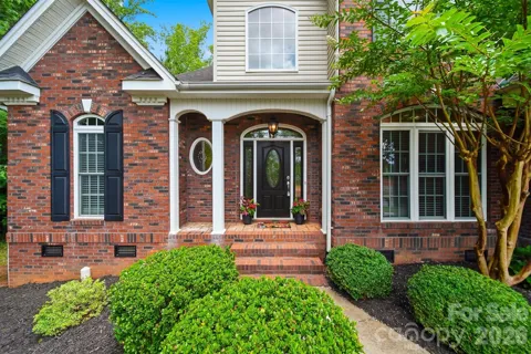 1110 Mayfield Circle NW