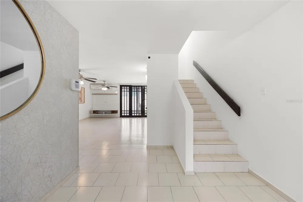 6 PRADO ALTO Guaynabo, PR 00966
