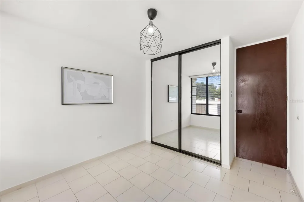 6 PRADO ALTO Guaynabo, PR 00966