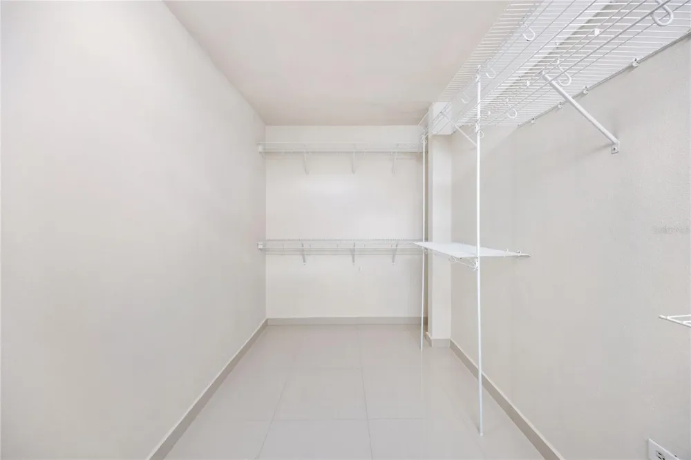 6 PRADO ALTO Guaynabo, PR 00966