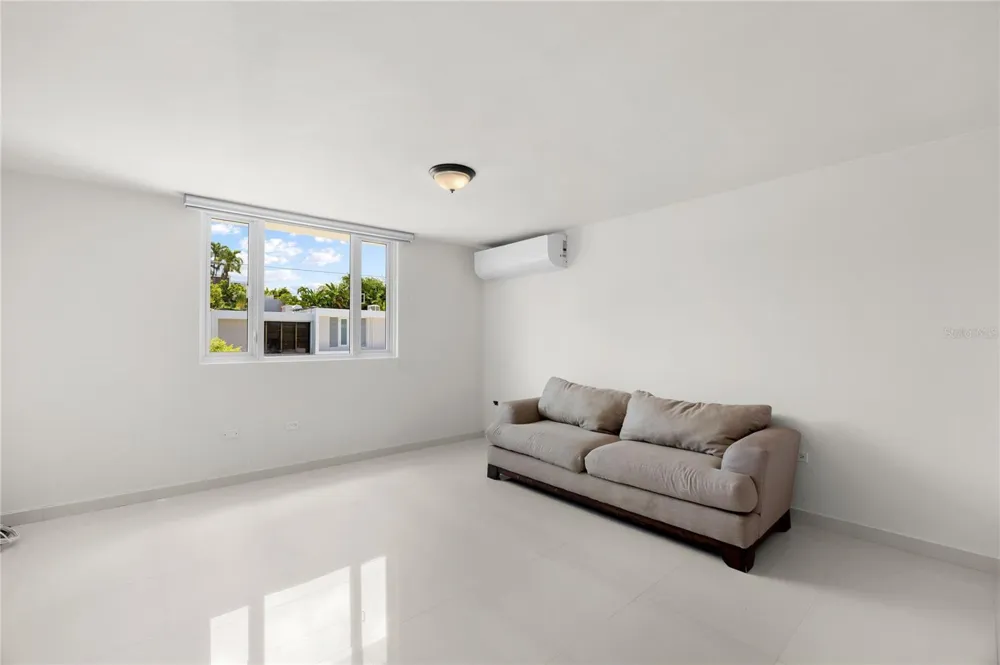 6 PRADO ALTO Guaynabo, PR 00966