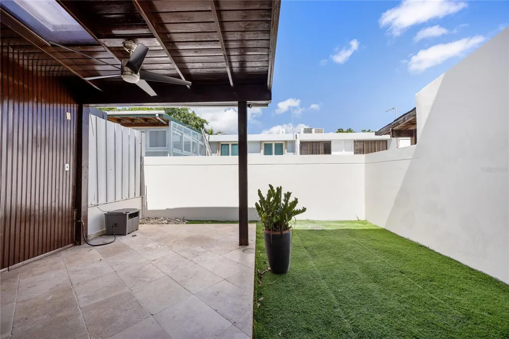 6 PRADO ALTO Guaynabo, PR 00966